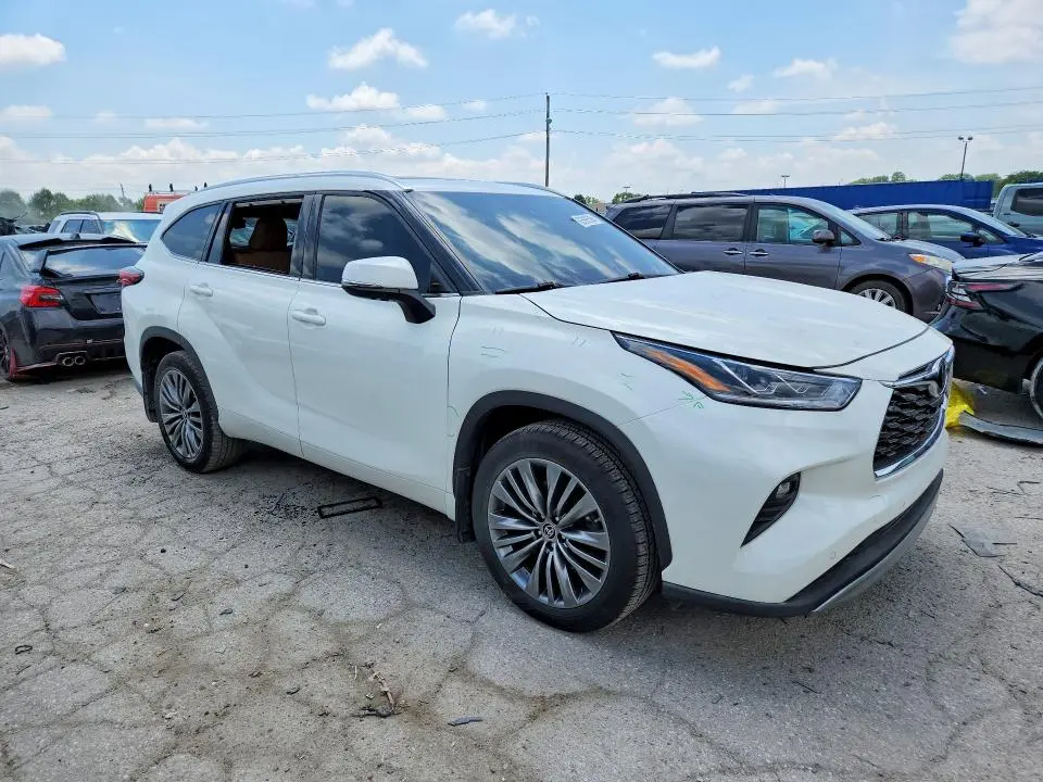 2021 TOYOTA HIGHLANDER PLATINUM  