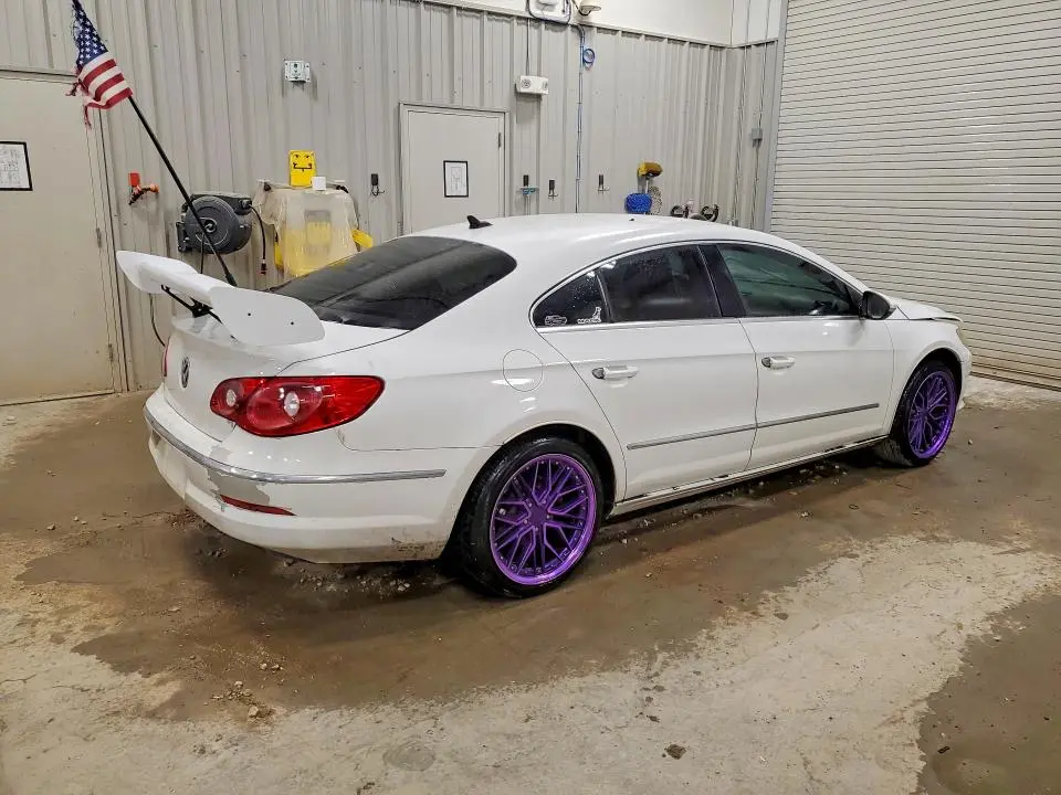 2011 VOLKSWAGEN CC SPORT  