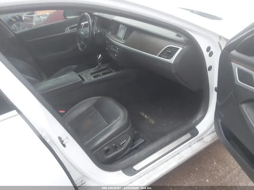 2015 HYUNDAI GENESIS 5.0