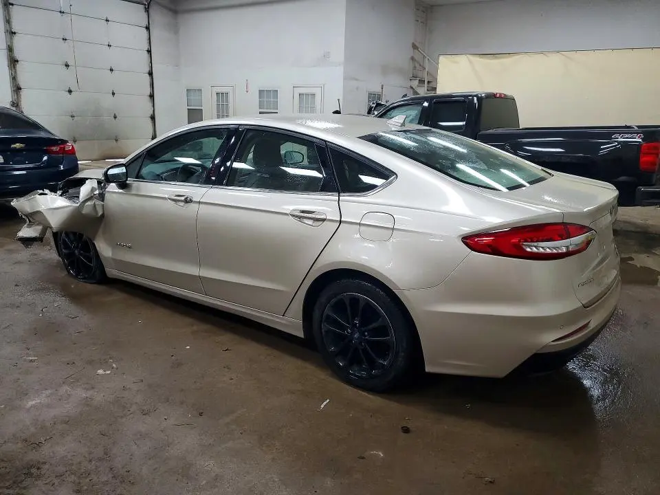 2019 FORD FUSION SE  