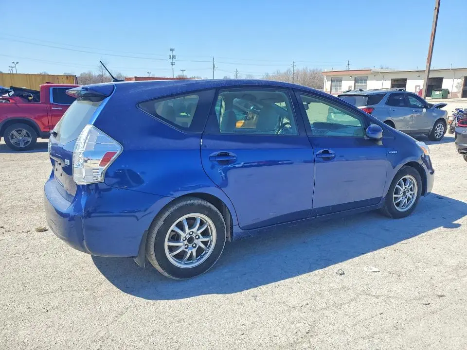 2012 TOYOTA PRIUS V THREE  