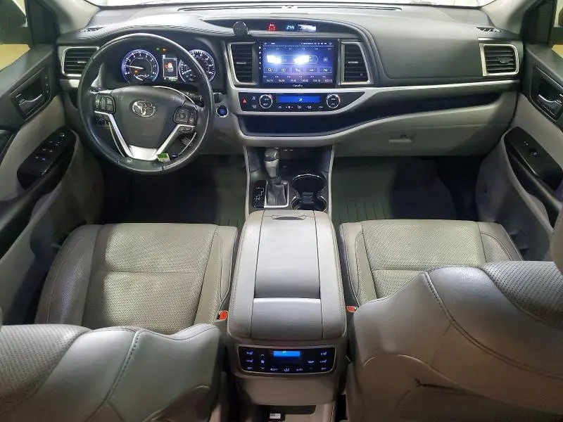2019 TOYOTA HIGHLANDER LIMITED PLATINUM  