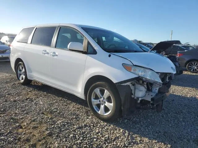 2012 TOYOTA SIENNA BASE  
