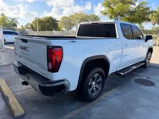 2021 GMC SIERRA K1500 SLE  