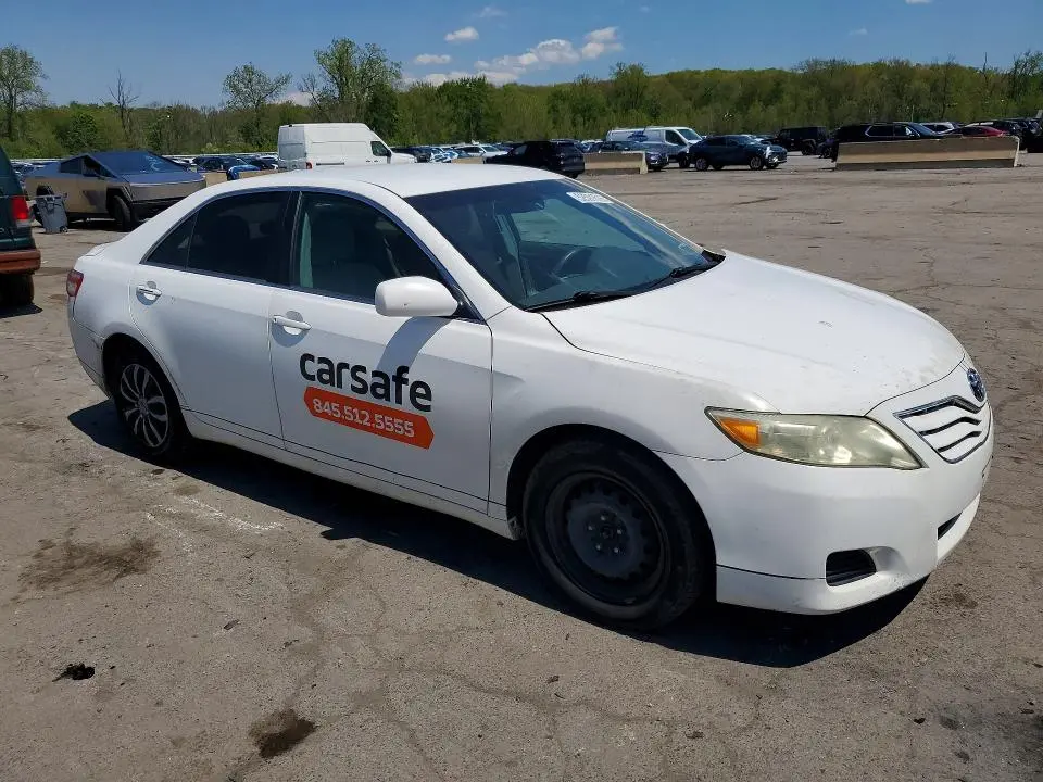 2011 TOYOTA CAMRY BASE  