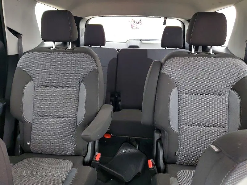 2021 CHEVROLET TRAVERSE LT  