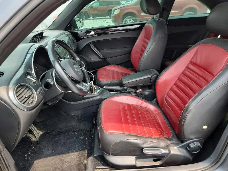 2012 VOLKSWAGEN BEETLE TURBO  