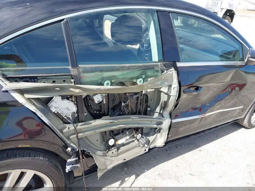 2013 VOLKSWAGEN CC 2.0T LUX