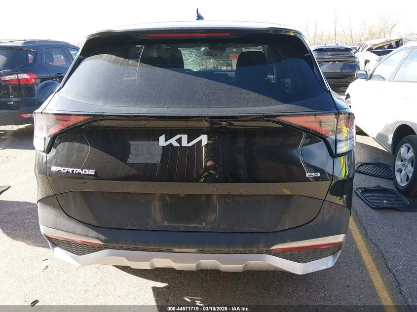 2023 KIA SPORTAGE LX