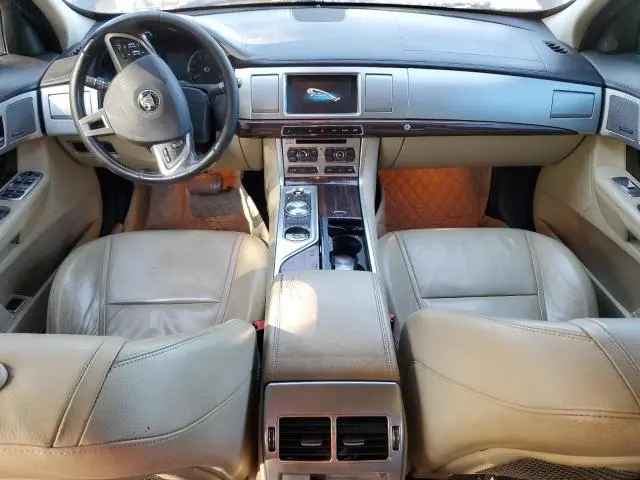 2014 JAGUAR XF   