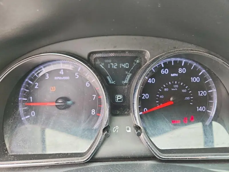 2018 NISSAN VERSA SV  