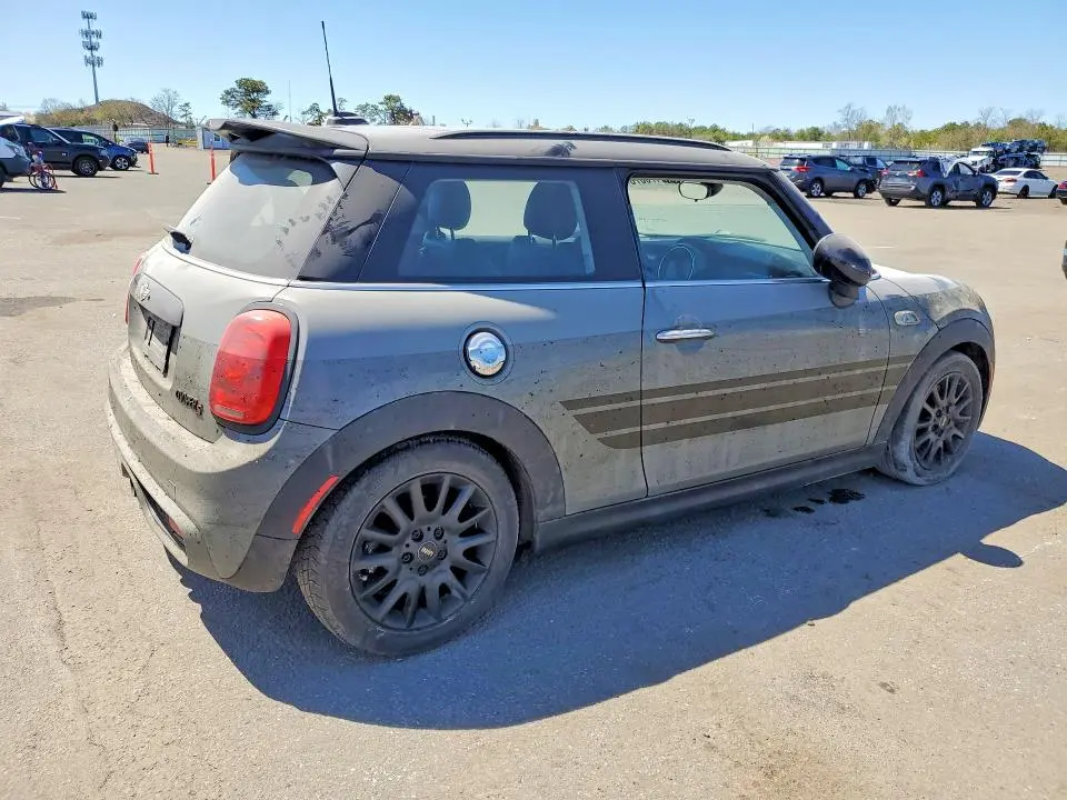 2015 MINI COOPER S  