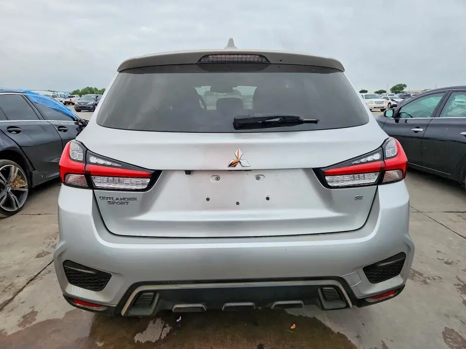 2021 MITSUBISHI OUTLANDER   
