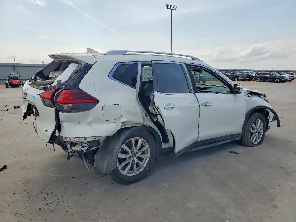 2019 NISSAN ROGUE SV  