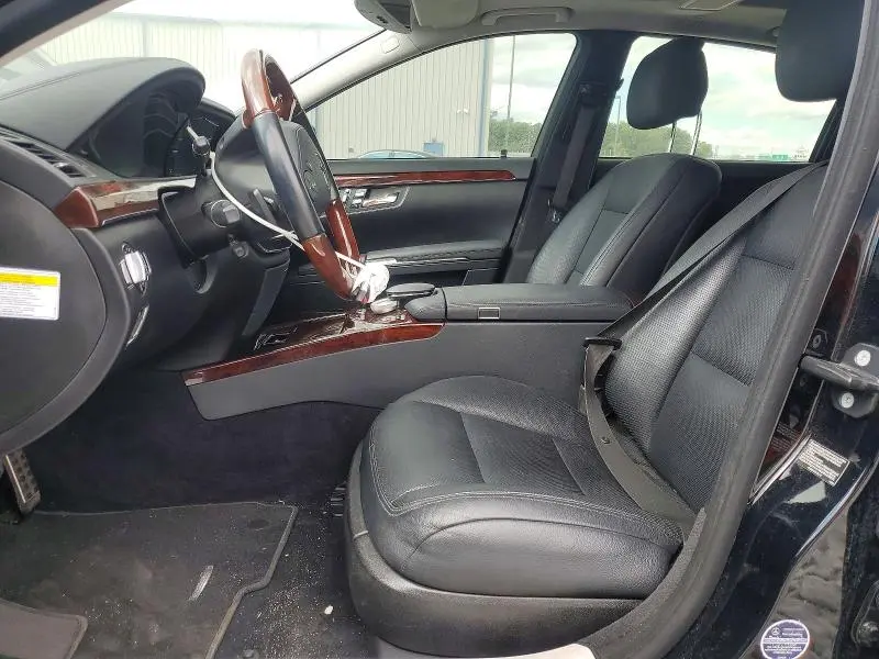 2012 MERCEDES-BENZ S 550  
