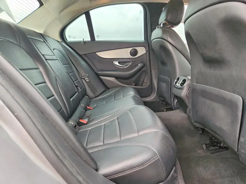 2016 MERCEDES-BENZ C 300  