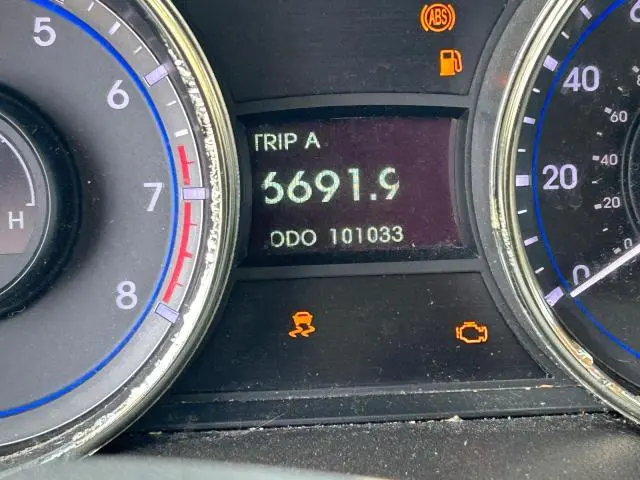 2012 HYUNDAI SONATA GLS  
