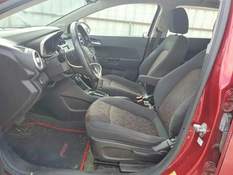 2017 CHEVROLET SONIC LT  