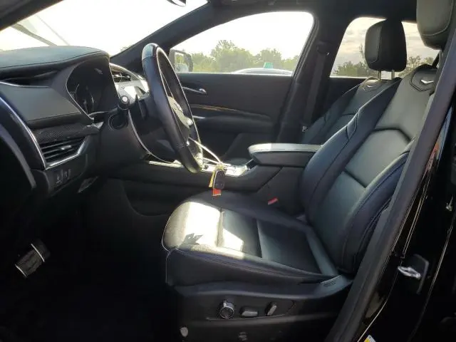 2021 CADILLAC XT4 SPORT  