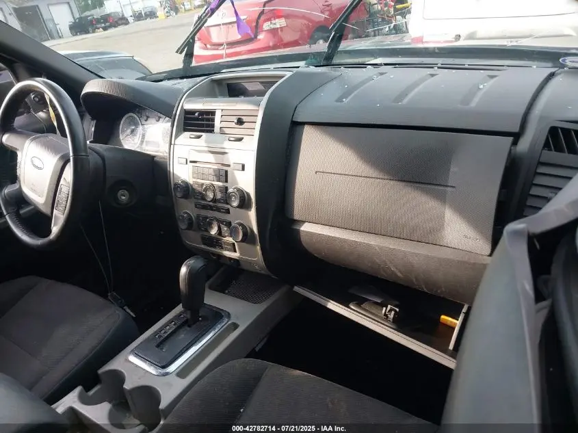 2010 FORD ESCAPE XLT