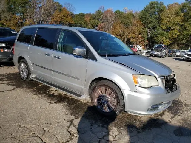 2011 CHRYSLER TOWN & COUNTRY LIMITED  