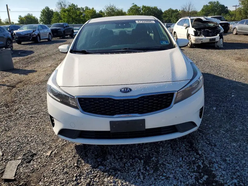 2018 KIA FORTE LX  