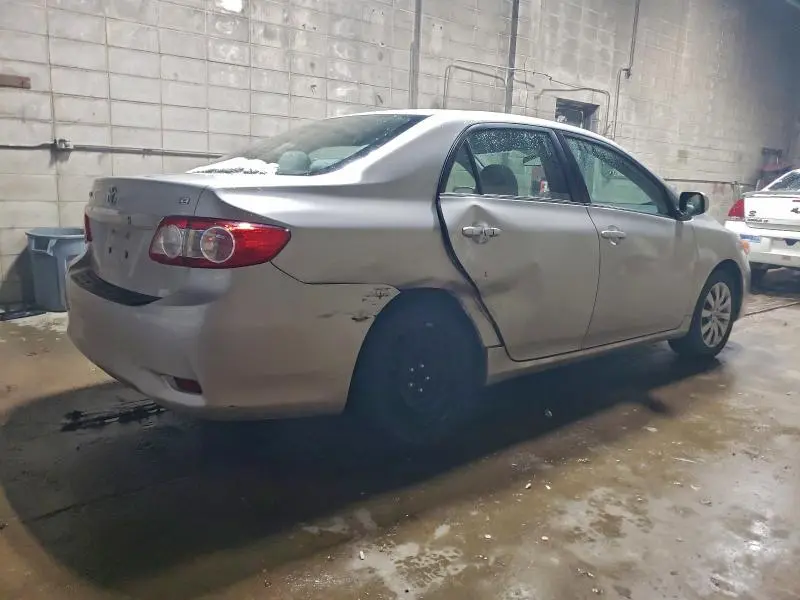 2013 TOYOTA COROLLA BASE  