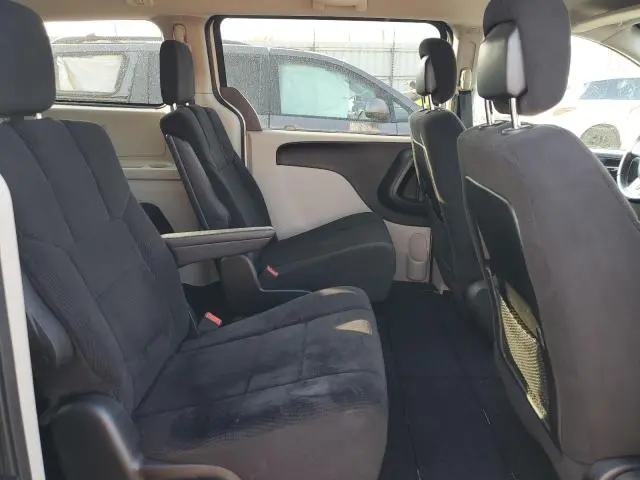 2014 DODGE GRAND CARAVAN SE  