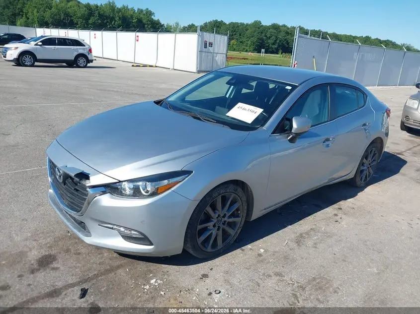 2018 MAZDA MAZDA3 TOURING