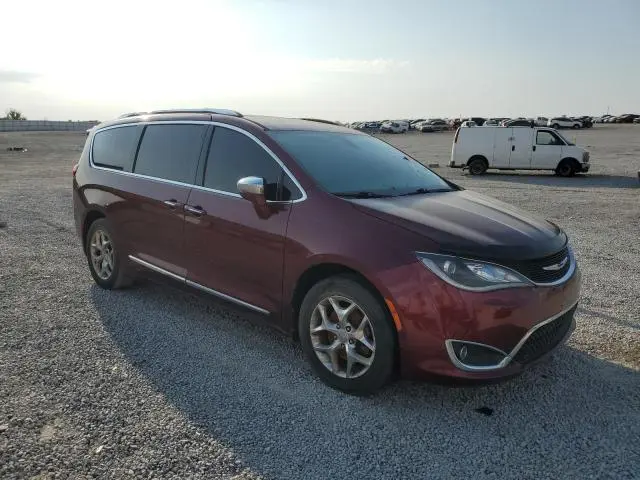 2017 CHRYSLER PACIFICA LIMITED  