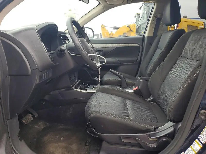 2018 MITSUBISHI OUTLANDER ES  