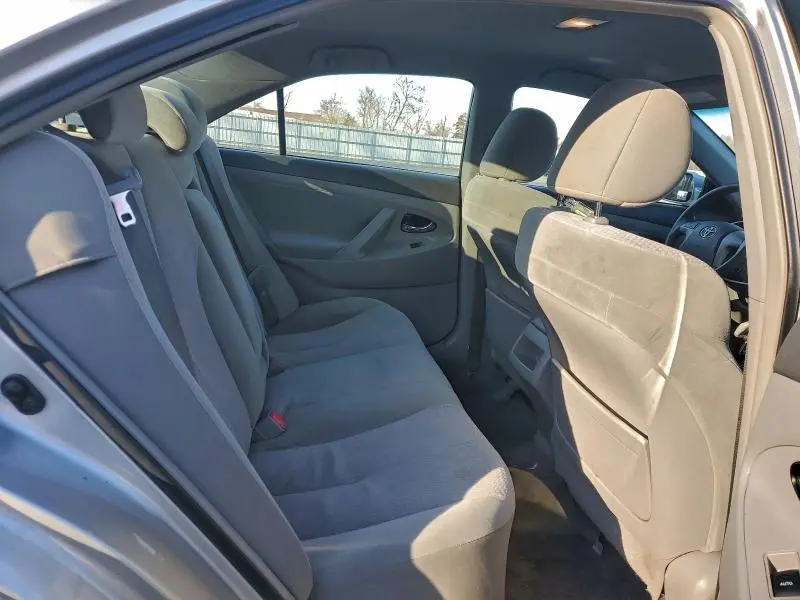 2011 TOYOTA CAMRY BASE  