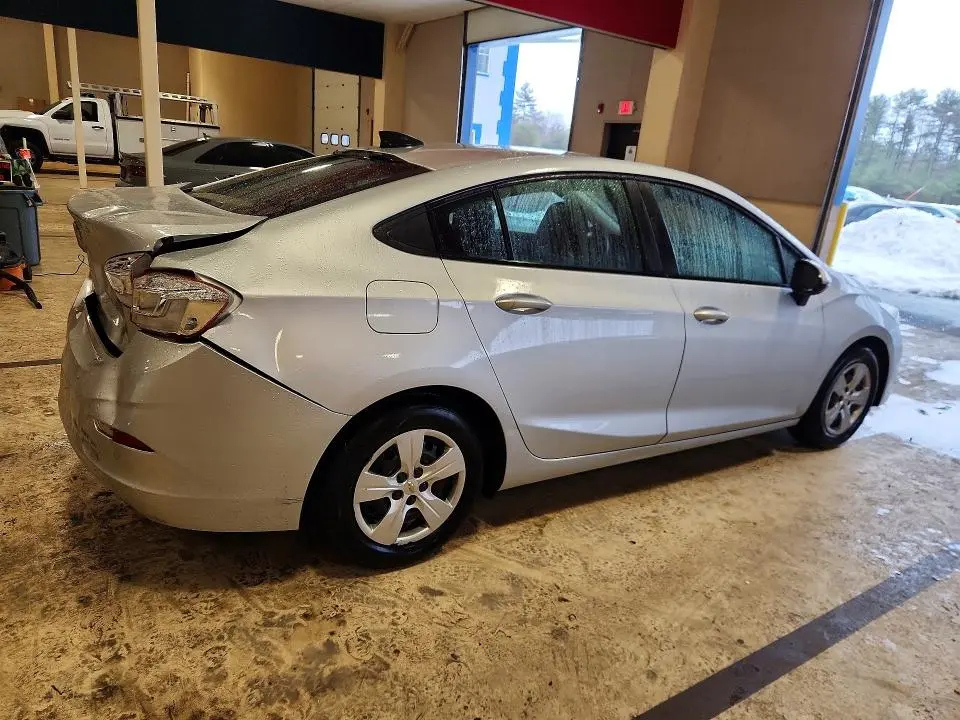 2016 CHEVROLET CRUZE LS  