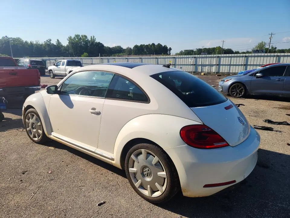 2012 VOLKSWAGEN BEETLE   