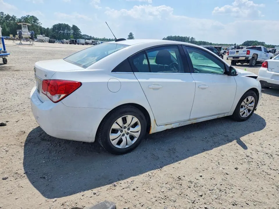2015 CHEVROLET CRUZE LT  