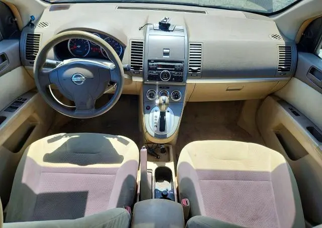 2010 NISSAN SENTRA 2.0  