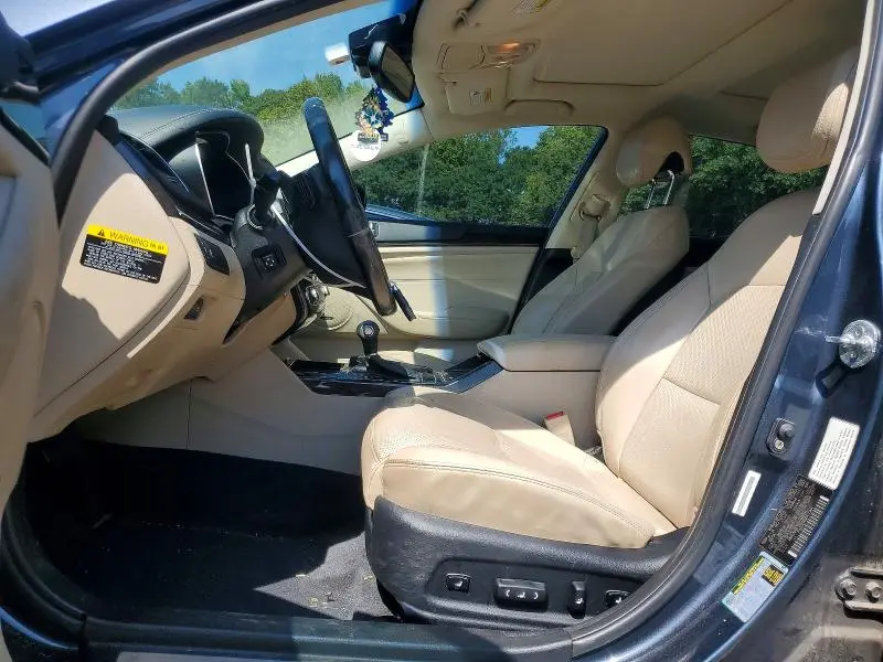 2014 KIA CADENZA PREMIUM  