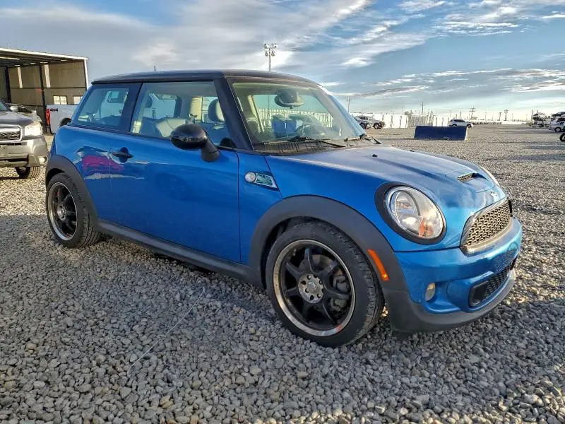 2012 MINI COOPER S  