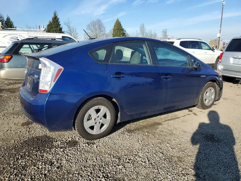 2011 TOYOTA PRIUS   