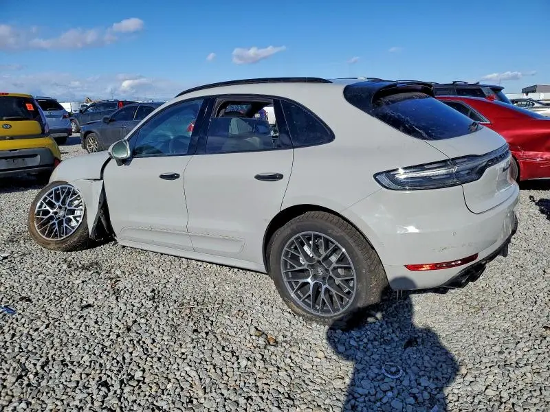 2021 PORSCHE MACAN TURBO  