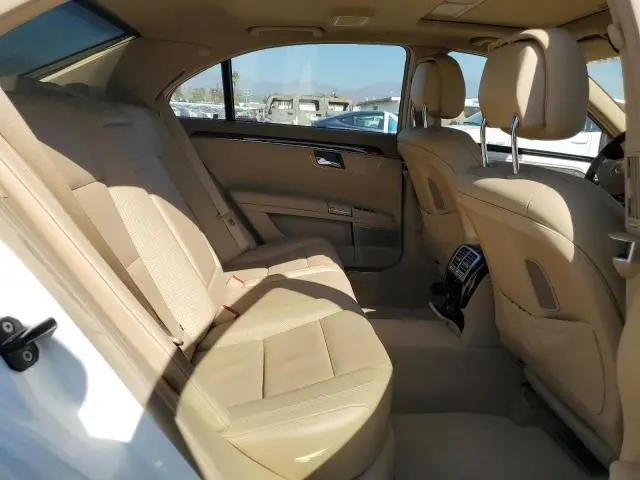 2011 MERCEDES-BENZ S 400  