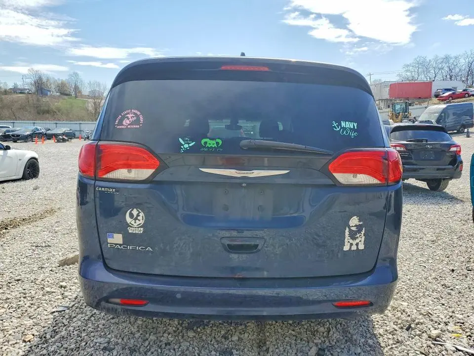 2017 CHRYSLER PACIFICA TOURING  