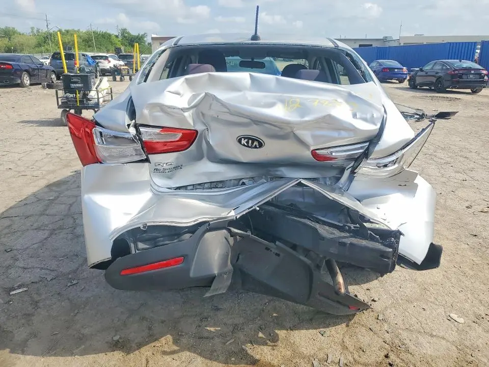 2015 KIA RIO LX  