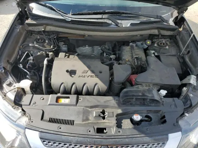 2019 MITSUBISHI OUTLANDER ES  