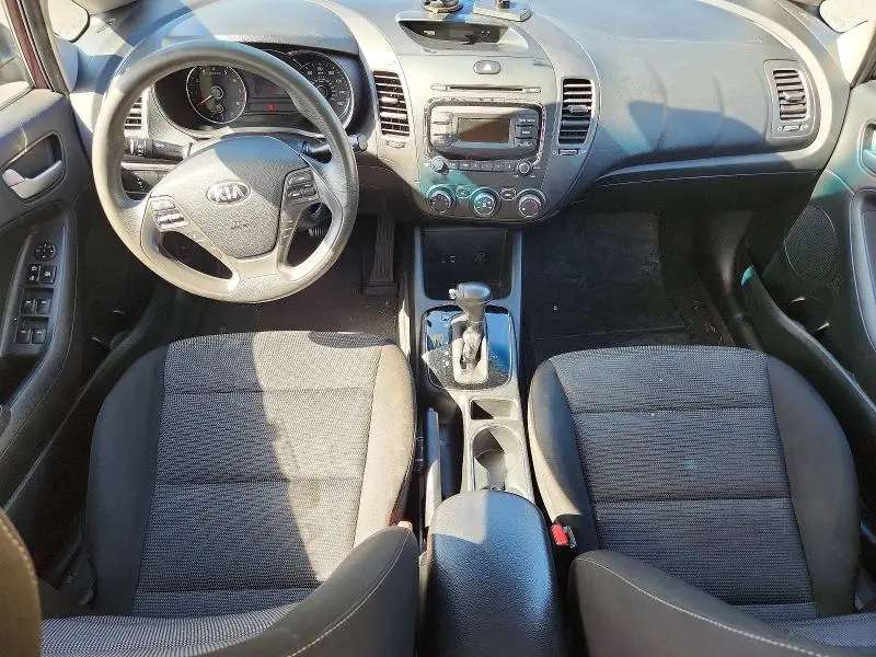 2018 KIA FORTE LX  