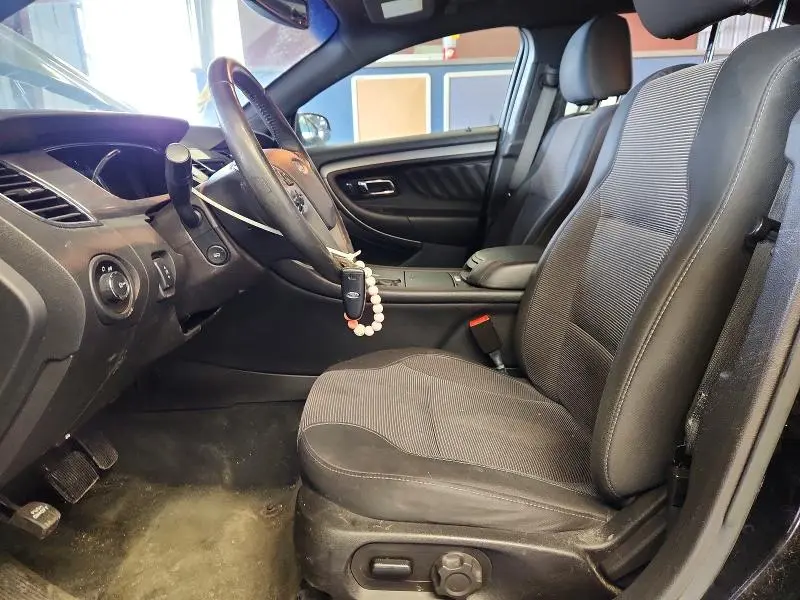 2016 FORD TAURUS SEL  