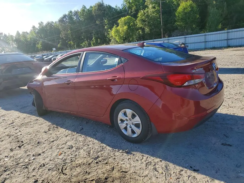 2016 HYUNDAI ELANTRA SE  