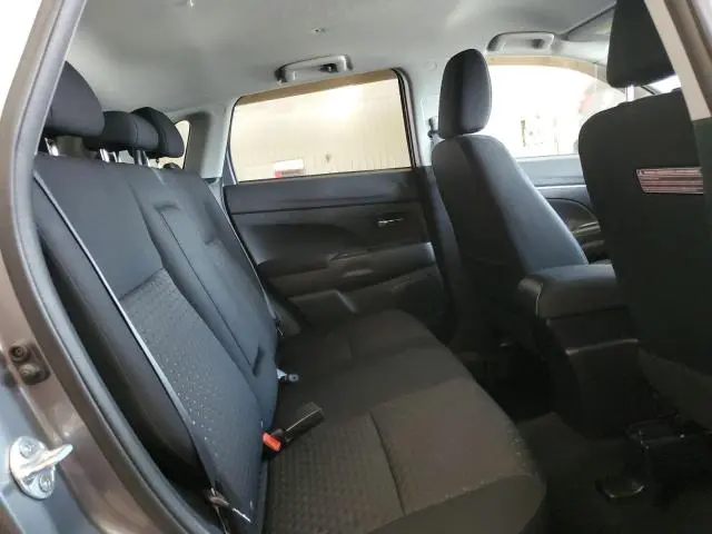 2011 MITSUBISHI OUTLANDER SPORT SE  