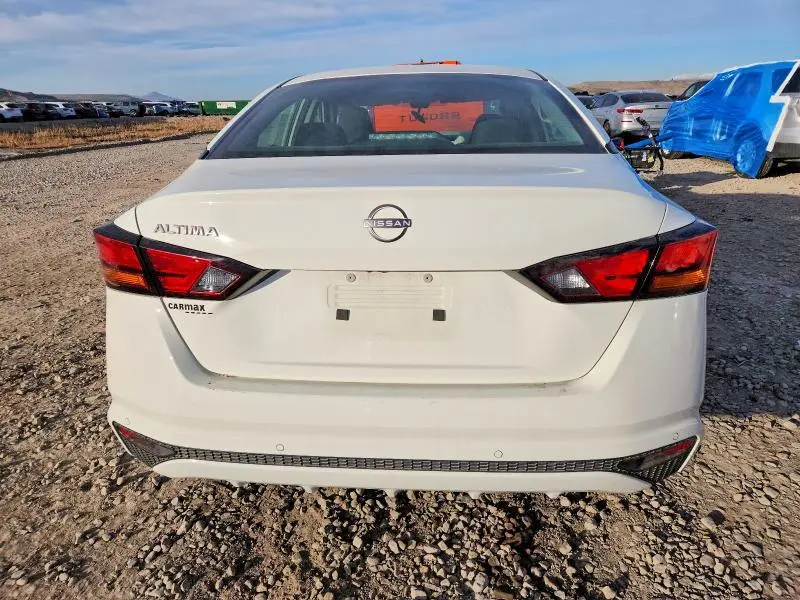 2024 NISSAN ALTIMA S  