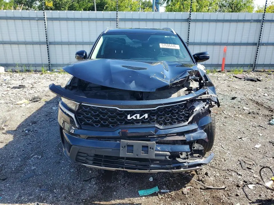 2022 KIA SORENTO S  